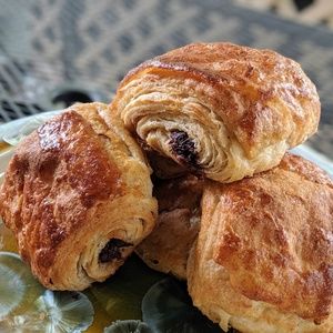 Meet your Posher, Laurel